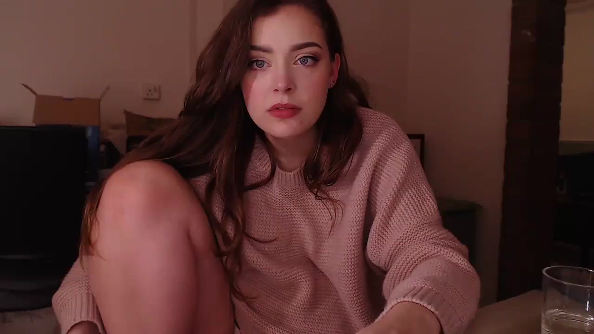 Gallery image thumbnail from KittyCash3w's myfreecams stream on, 11/02/2023, 19:00 image 6 of 20