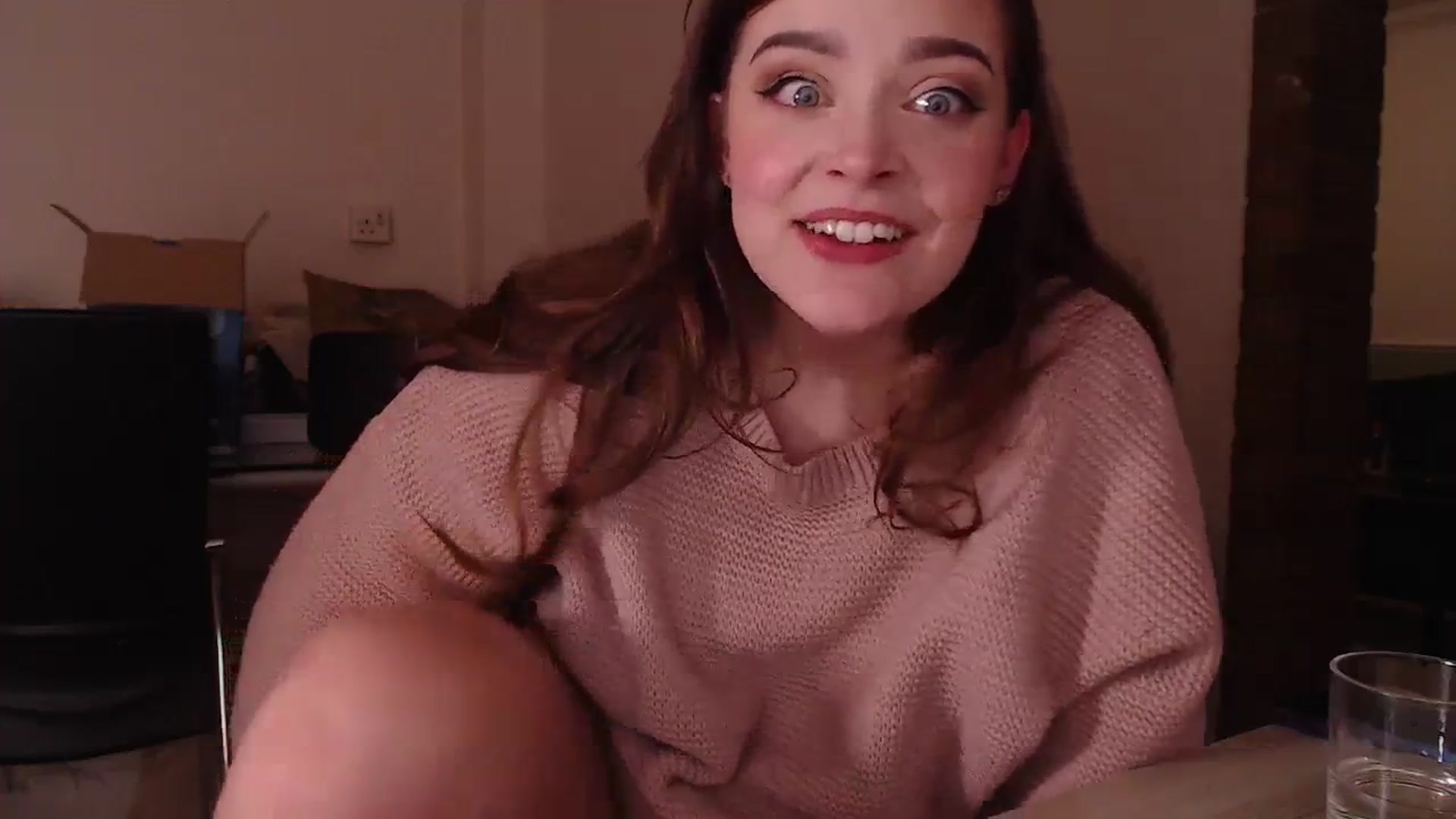 Gallery image thumbnail from KittyCash3w's myfreecams stream on, 11/02/2023, 19:00 image 12 of 20