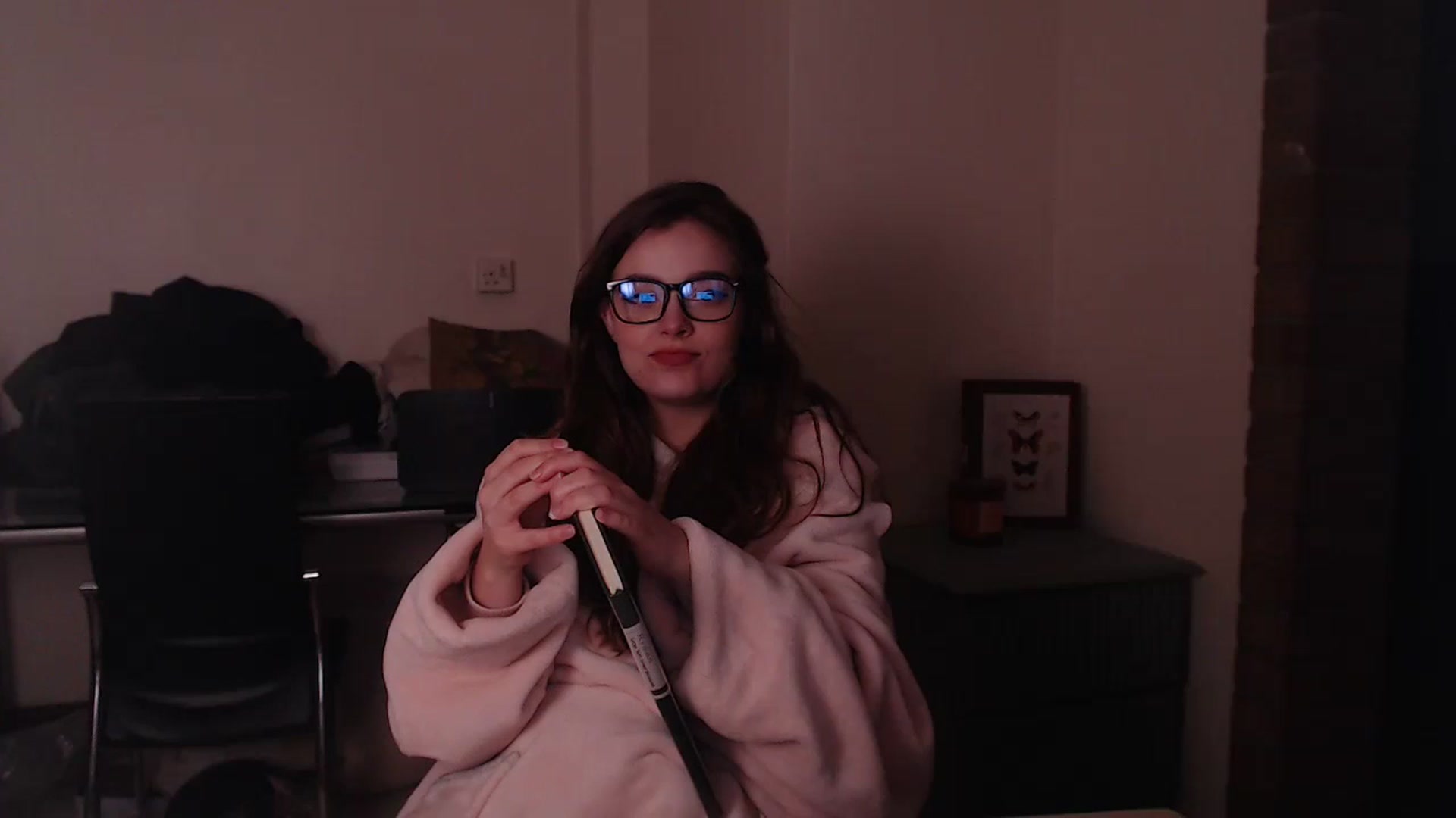 Gallery image thumbnail from KittyCash3w's myfreecams stream on, 11/03/2023, 21:11 image 4 of 20