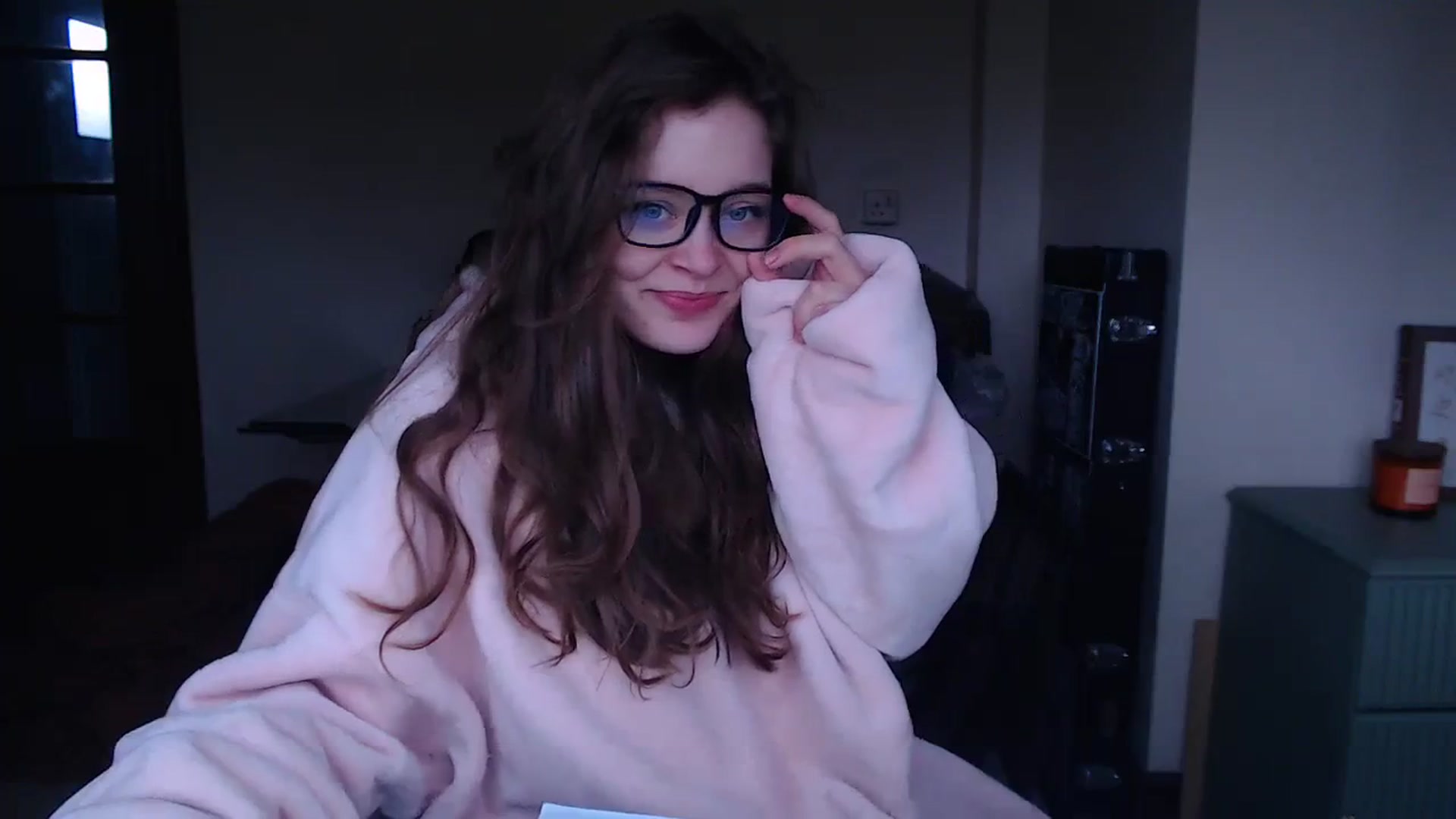 Gallery image thumbnail from KittyCash3w's myfreecams stream on, 11/04/2023, 10:36 image 13 of 20