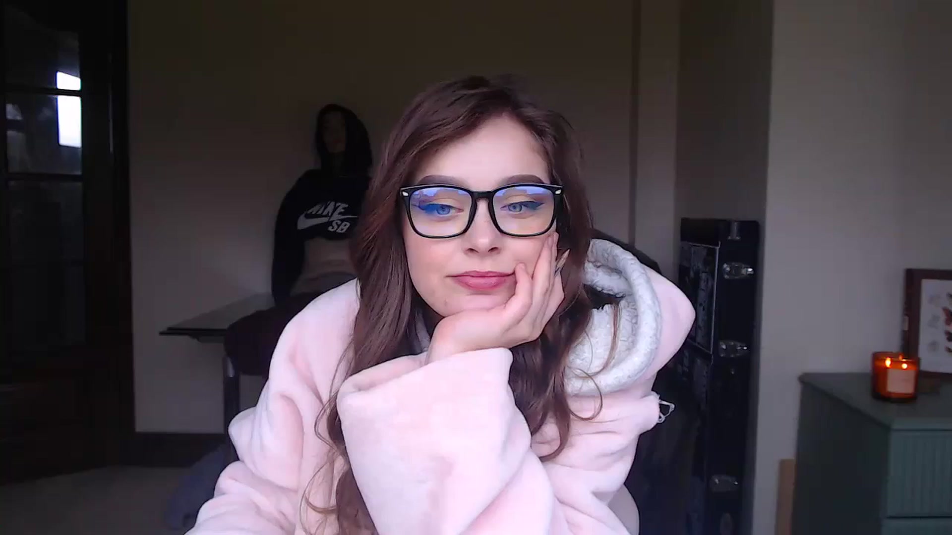 Gallery image thumbnail from KittyCash3w's myfreecams stream on, 11/08/2023, 11:37 image 13 of 20