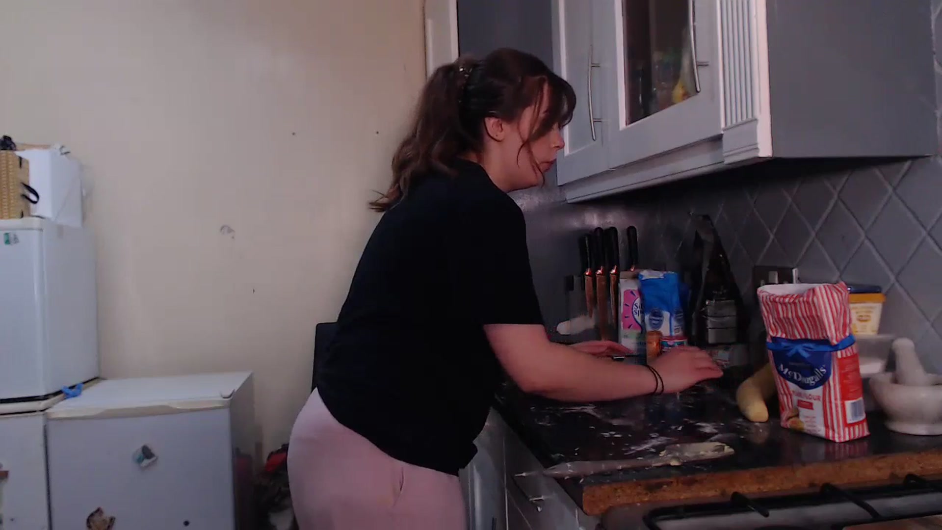Gallery image thumbnail from KittyCash3w's myfreecams stream on, 12/07/2023, 19:32 image 11 of 20