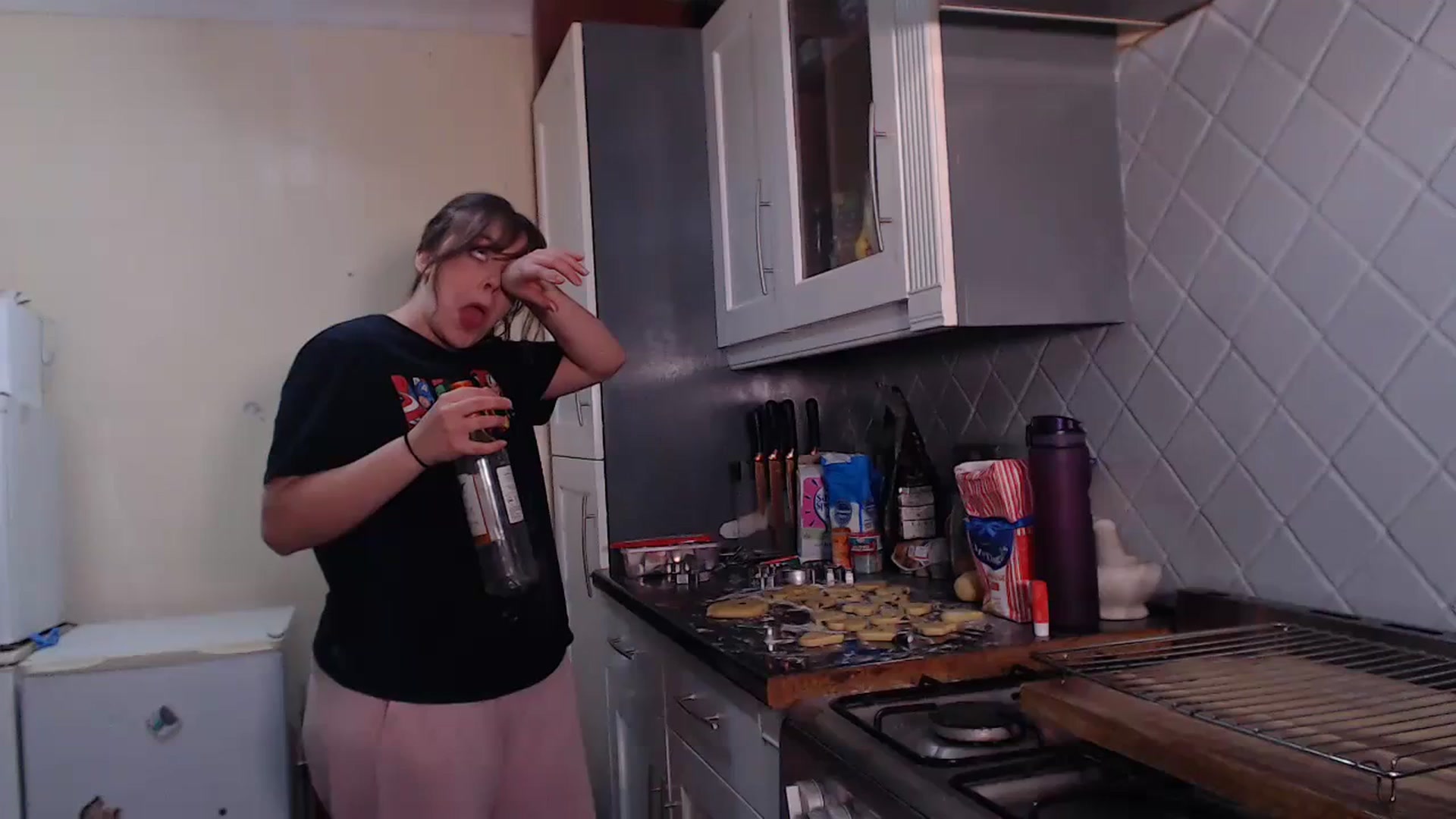 Gallery image thumbnail from KittyCash3w's myfreecams stream on, 12/07/2023, 19:32 image 16 of 20