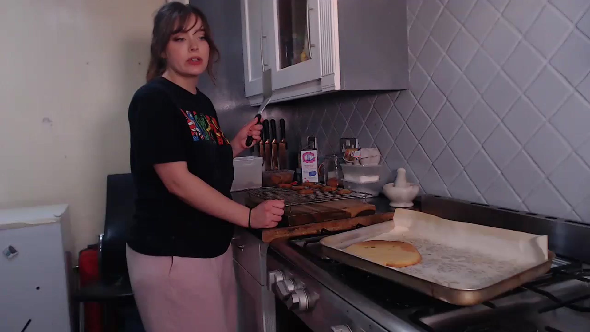 Gallery image thumbnail from KittyCash3w's myfreecams stream on, 12/07/2023, 19:58 image 10 of 20