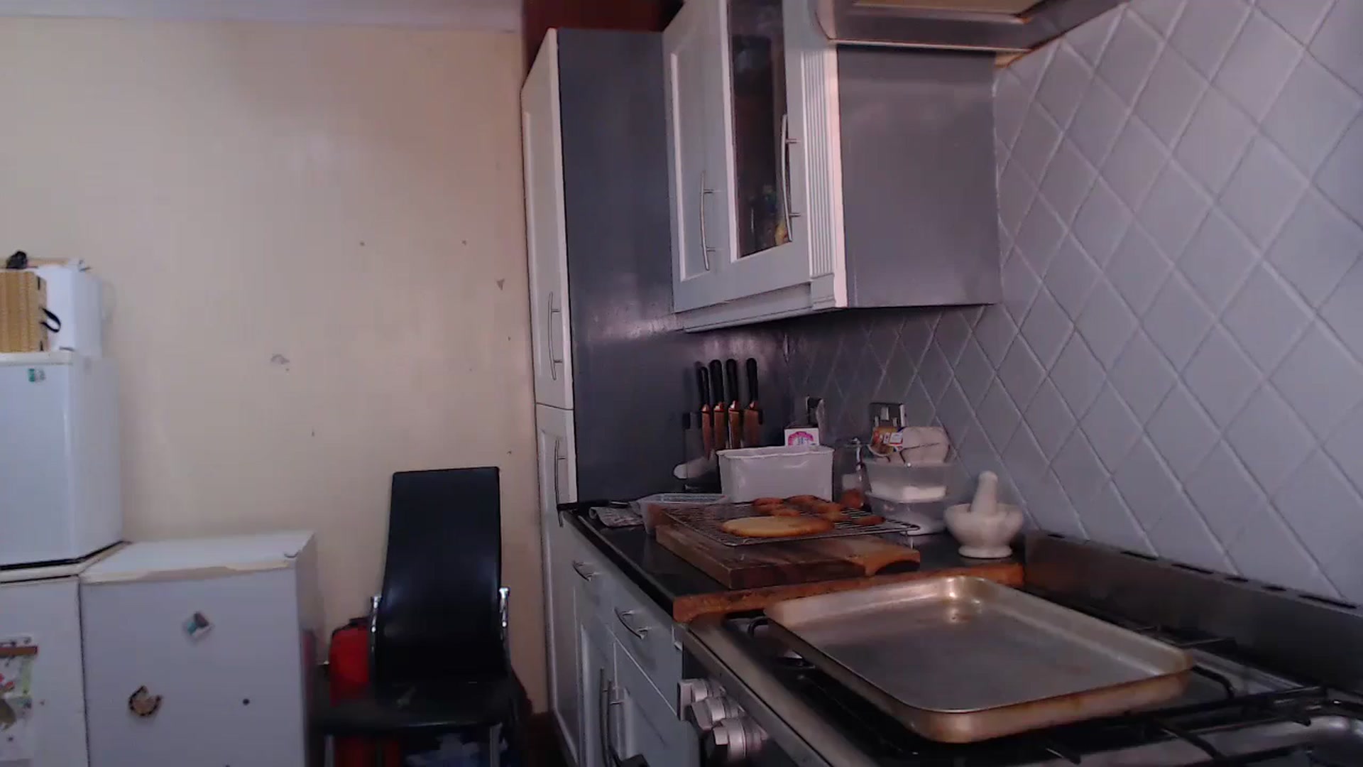 Gallery image thumbnail from KittyCash3w's myfreecams stream on, 12/07/2023, 19:58 image 15 of 20