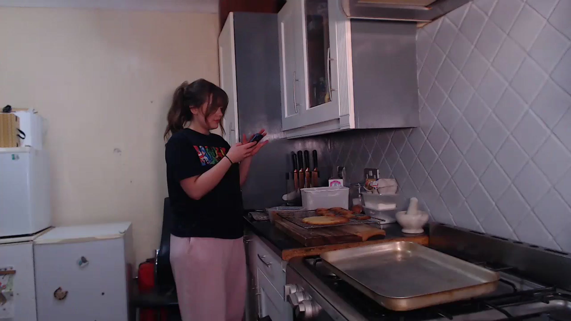 Gallery image thumbnail from KittyCash3w's myfreecams stream on, 12/07/2023, 19:58 image 13 of 20