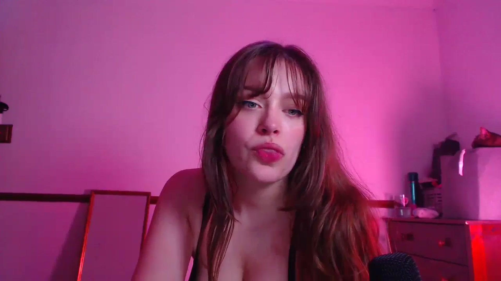Gallery image thumbnail from KittyCash3w's myfreecams stream on, 01/29/2024, 20:47 image 19 of 20