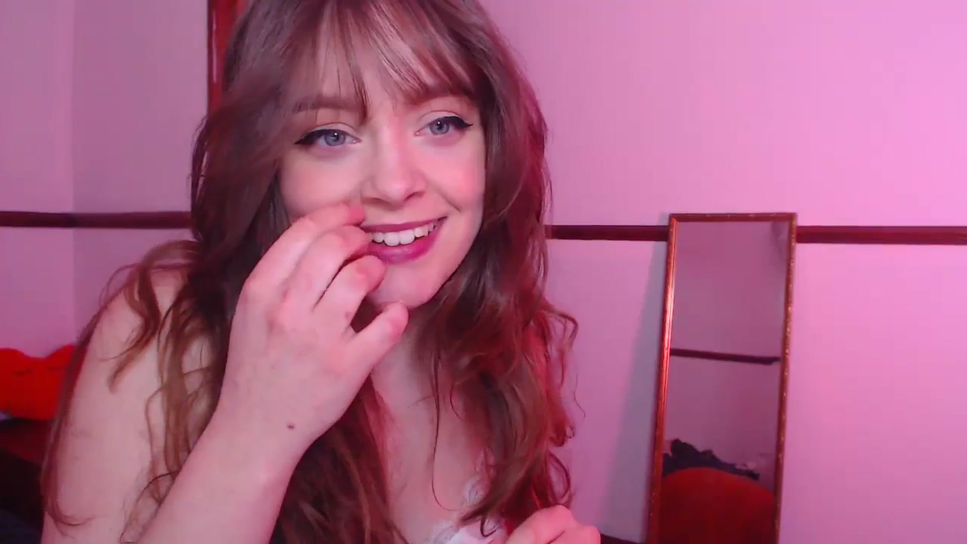 Gallery image thumbnail from KittyCash3w's myfreecams stream on, 01/31/2024, 13:54 image 18 of 20