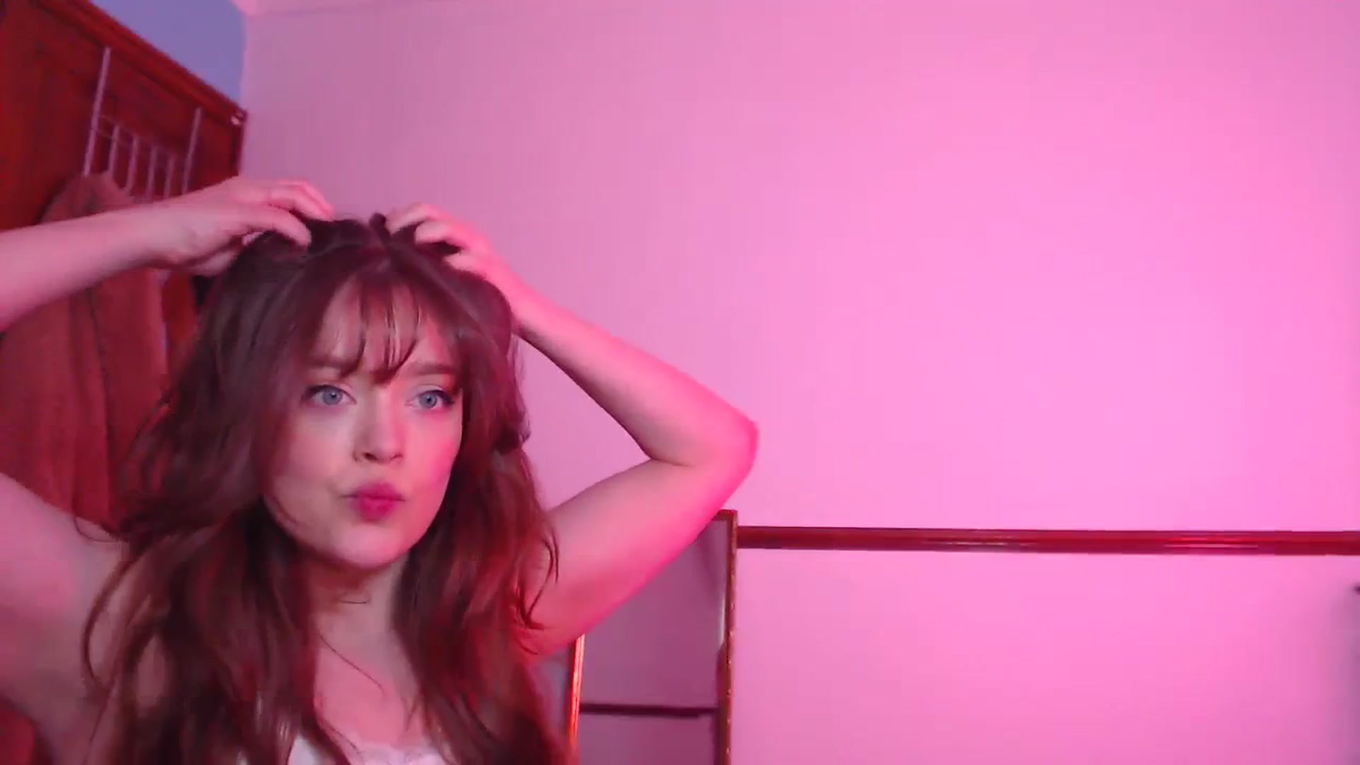 Gallery image thumbnail from KittyCash3w's myfreecams stream on, 01/31/2024, 14:52 image 6 of 20