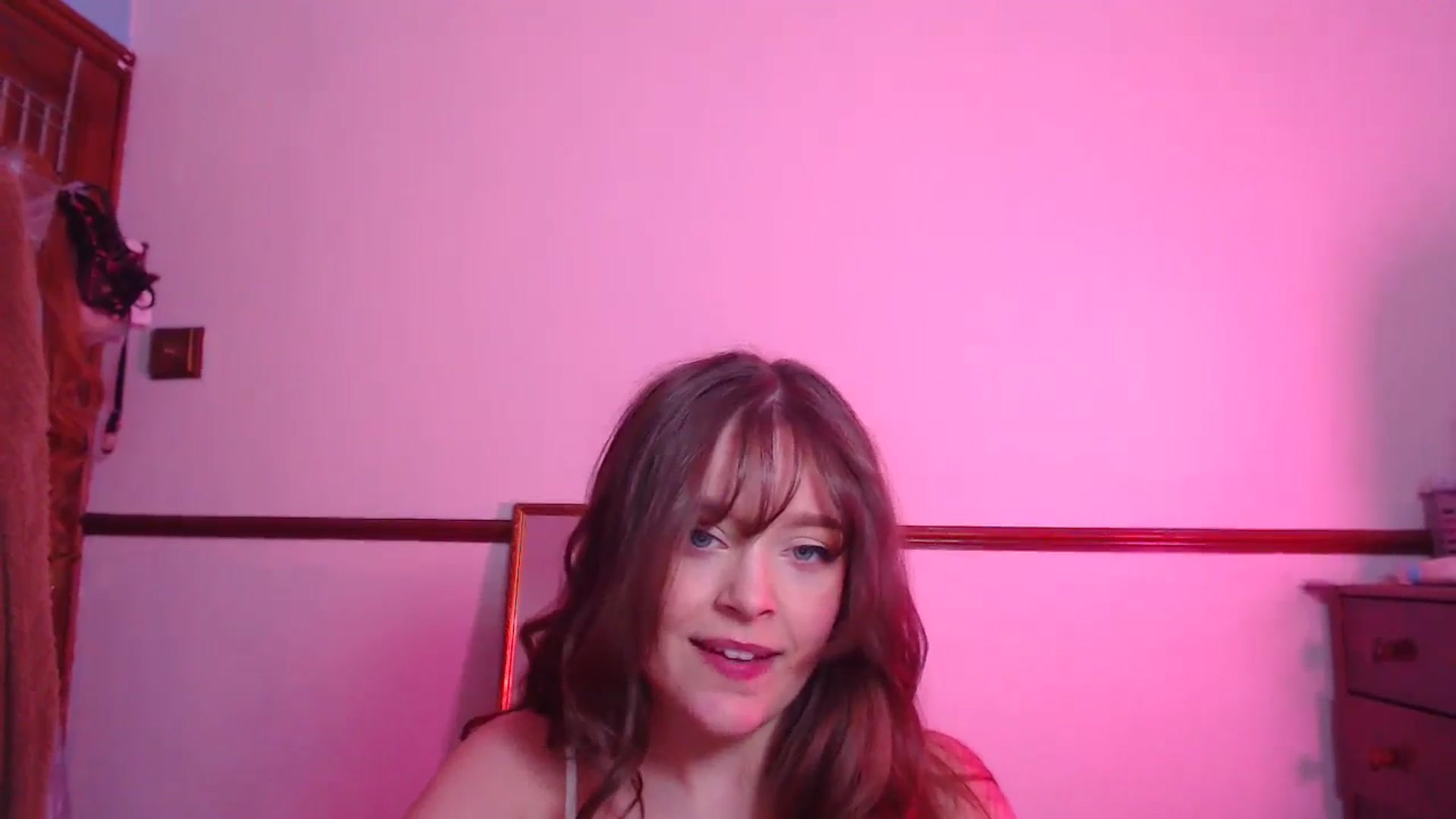 Gallery image thumbnail from KittyCash3w's myfreecams stream on, 01/31/2024, 14:52 image 10 of 20