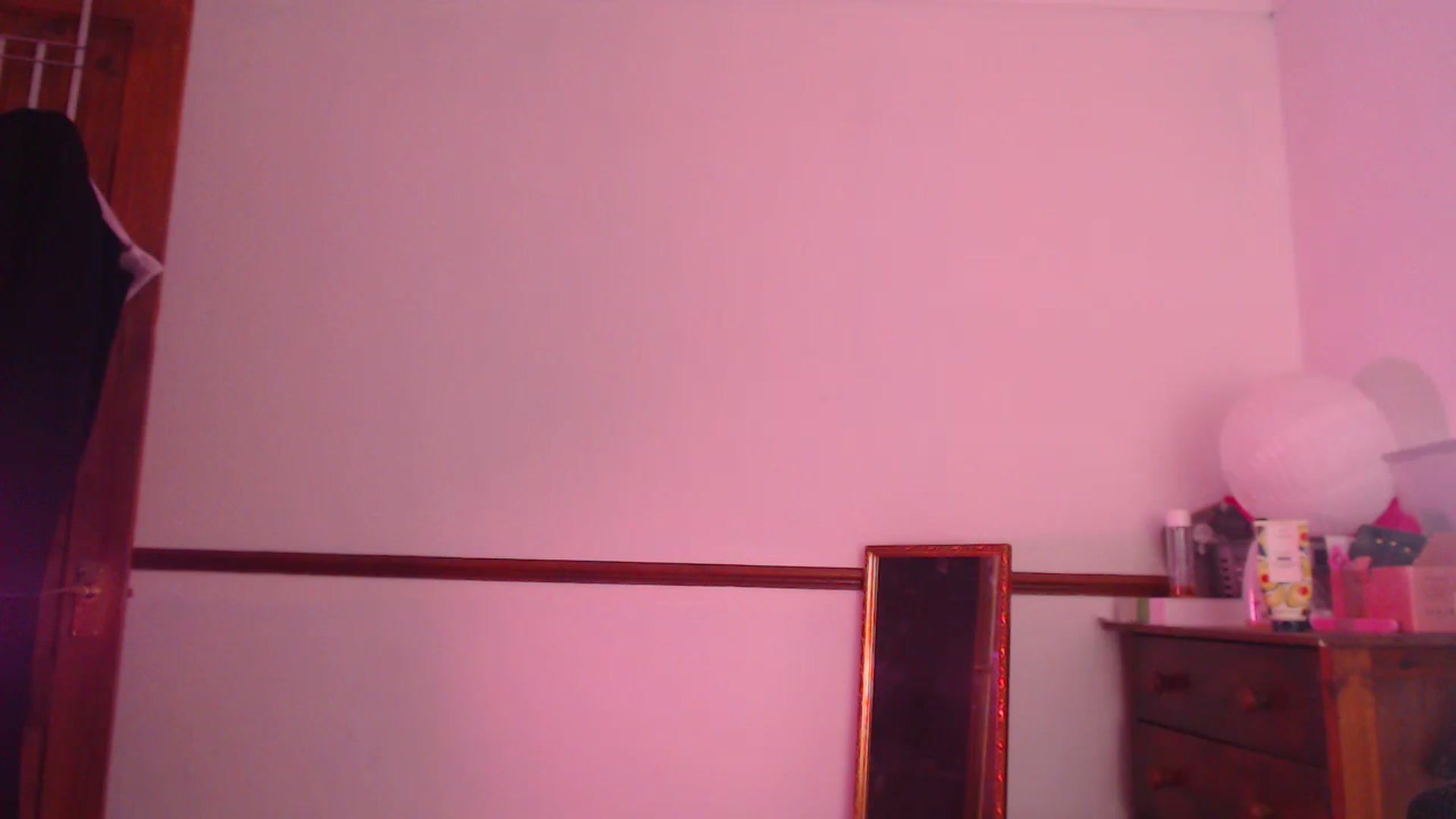 Gallery image thumbnail from KittyCash3w's myfreecams stream on, 03/29/2024, 22:32 image 12 of 20