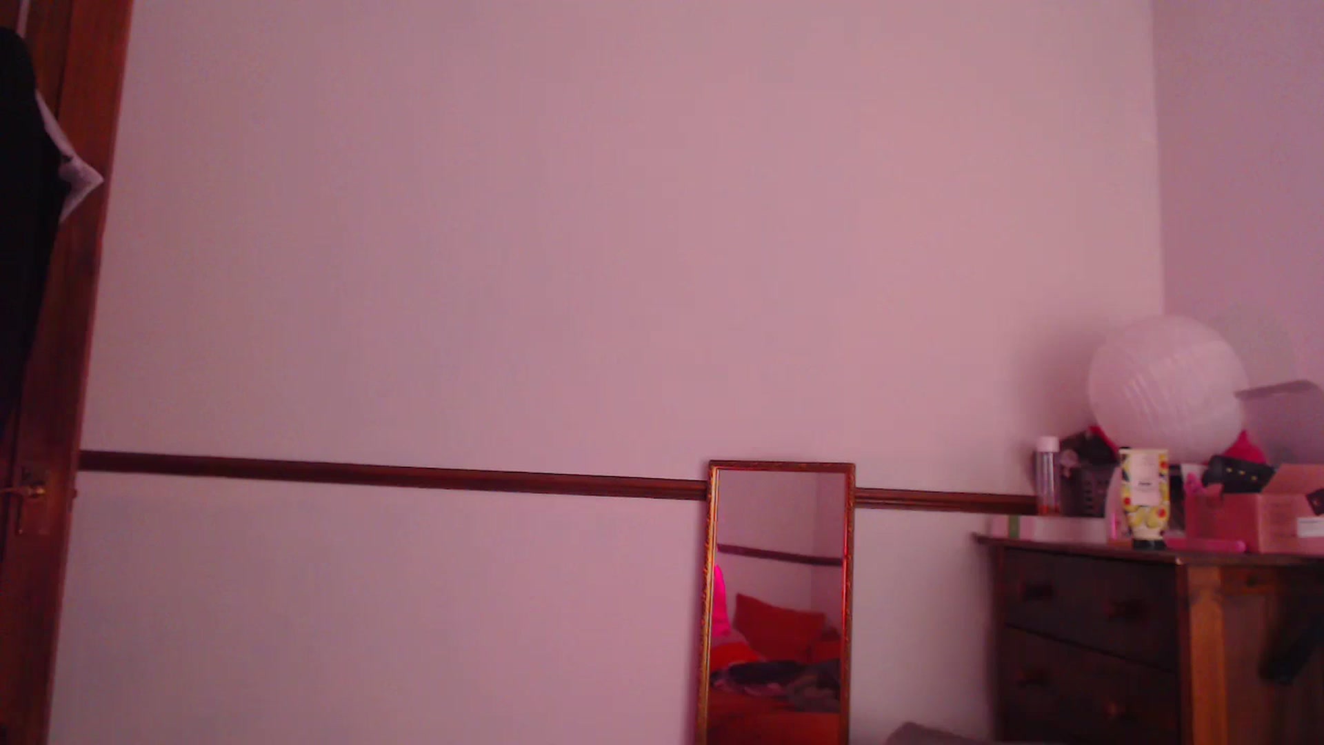 Gallery image thumbnail from KittyCash3w's myfreecams stream on, 03/29/2024, 22:32 image 3 of 20