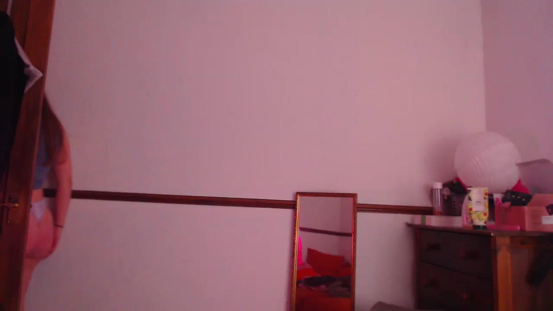 Gallery image thumbnail from KittyCash3w's myfreecams stream on, 03/29/2024, 22:32 image 4 of 20