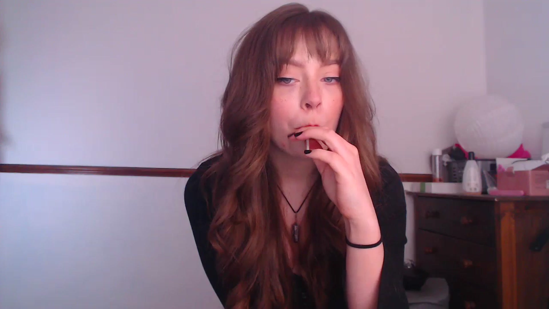 Gallery image thumbnail from KittyCash3w's myfreecams stream on, 03/31/2024, 16:31 image 15 of 20