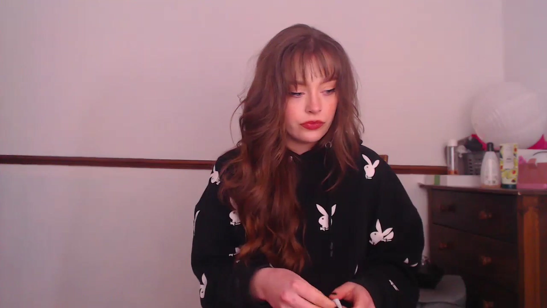 Gallery image thumbnail from KittyCash3w's myfreecams stream on, 03/31/2024, 16:31 image 9 of 20