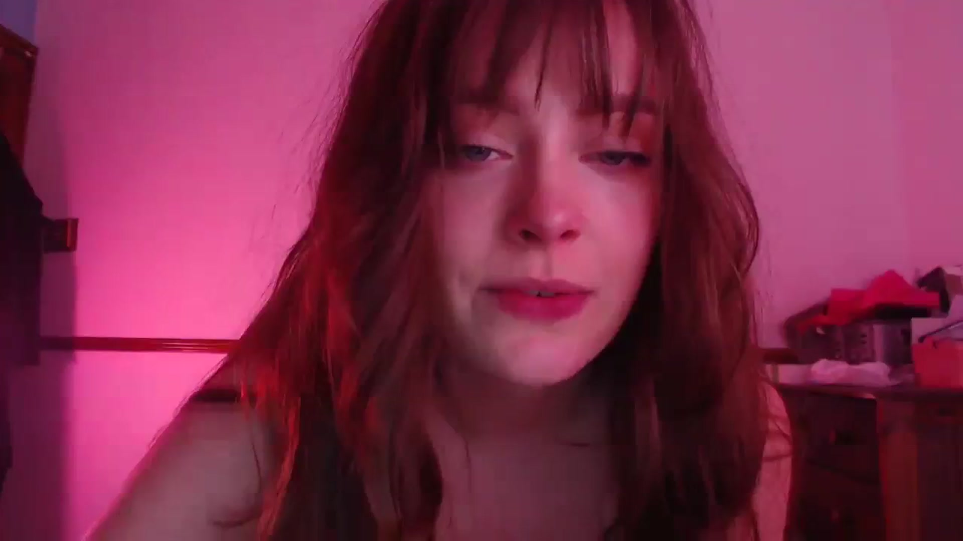 Gallery image thumbnail from KittyCash3w's myfreecams stream on, 04/10/2024, 21:30 image 1 of 20