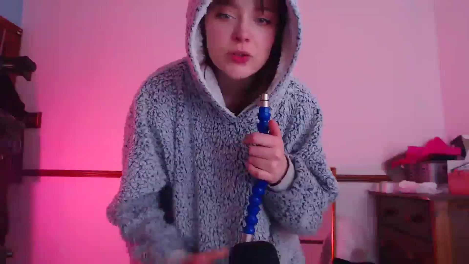 Gallery image thumbnail from KittyCash3w's myfreecams stream on, 04/10/2024, 21:30 image 4 of 20