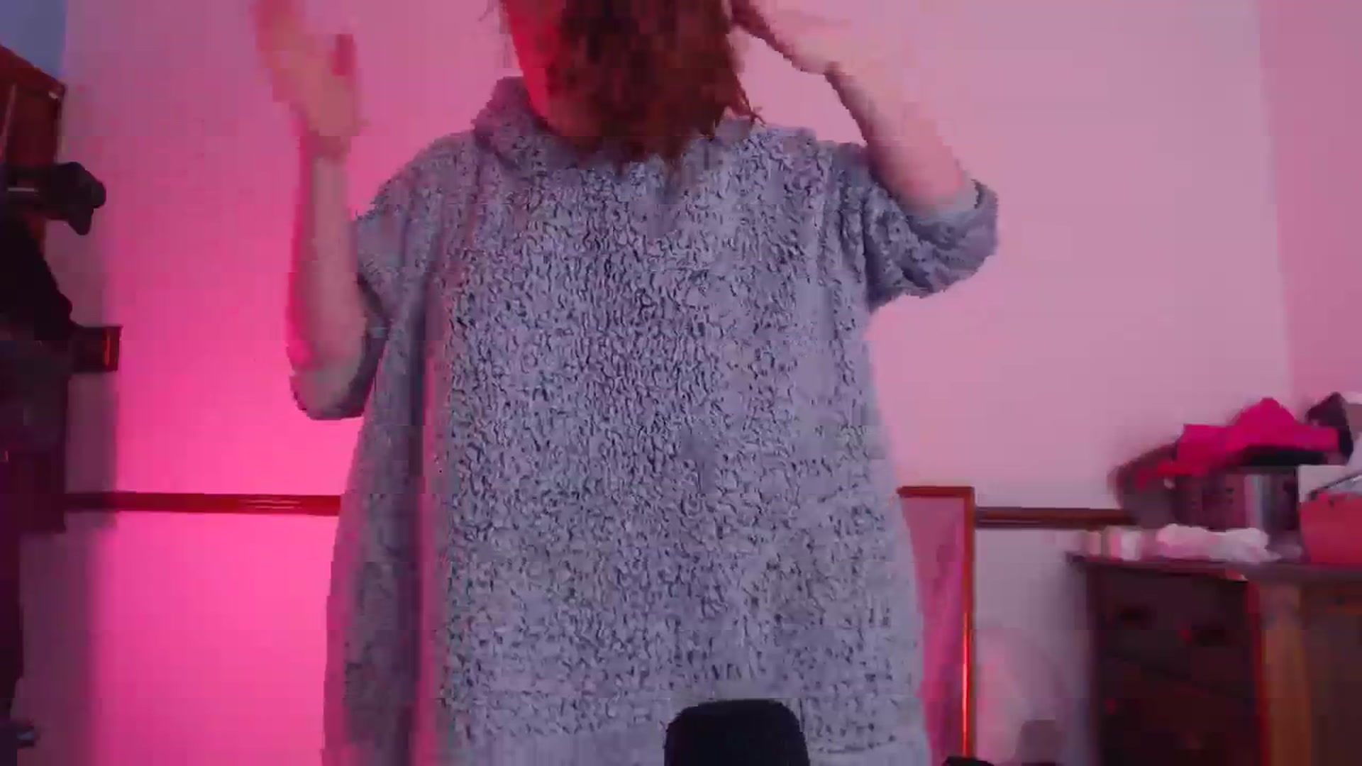 Gallery image thumbnail from KittyCash3w's myfreecams stream on, 04/10/2024, 21:30 image 7 of 20