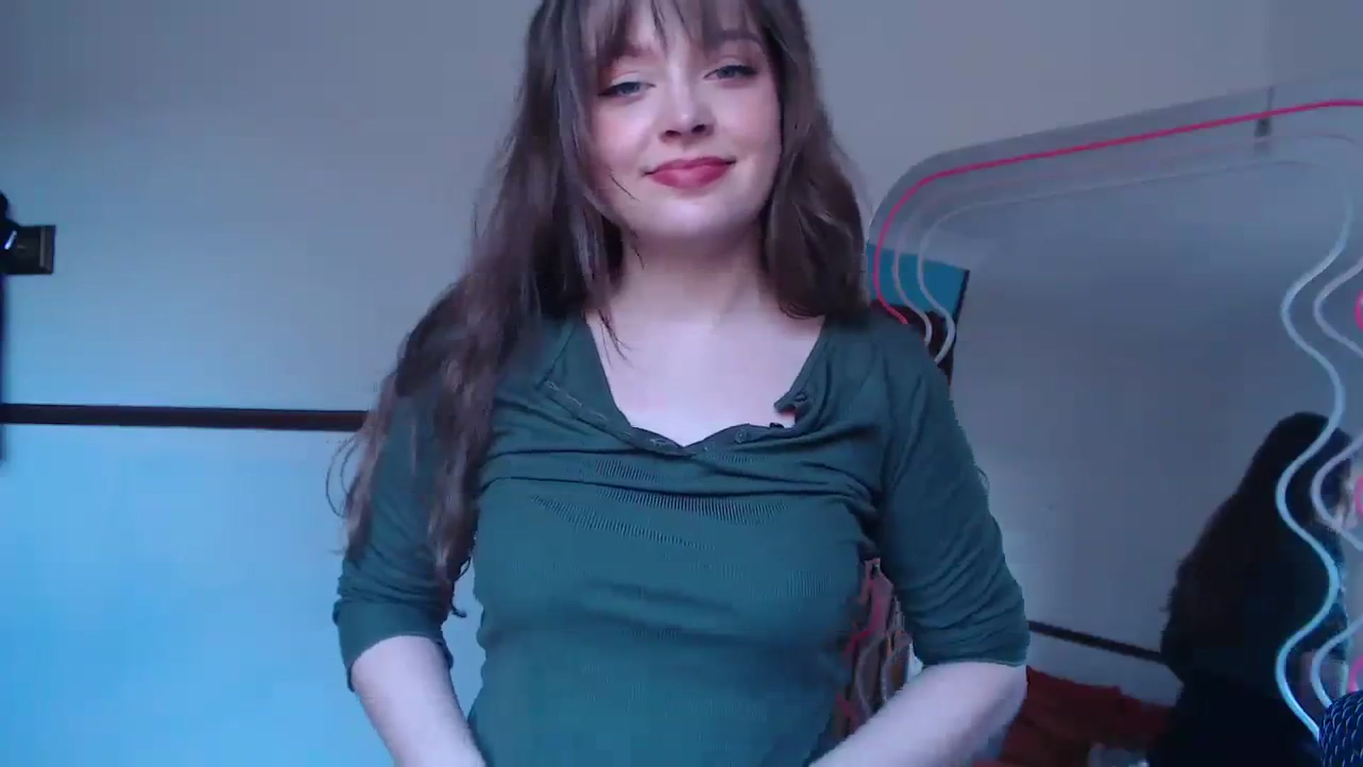 Gallery image thumbnail from KittyCash3w's myfreecams stream on, 04/14/2024, 14:58 image 5 of 20