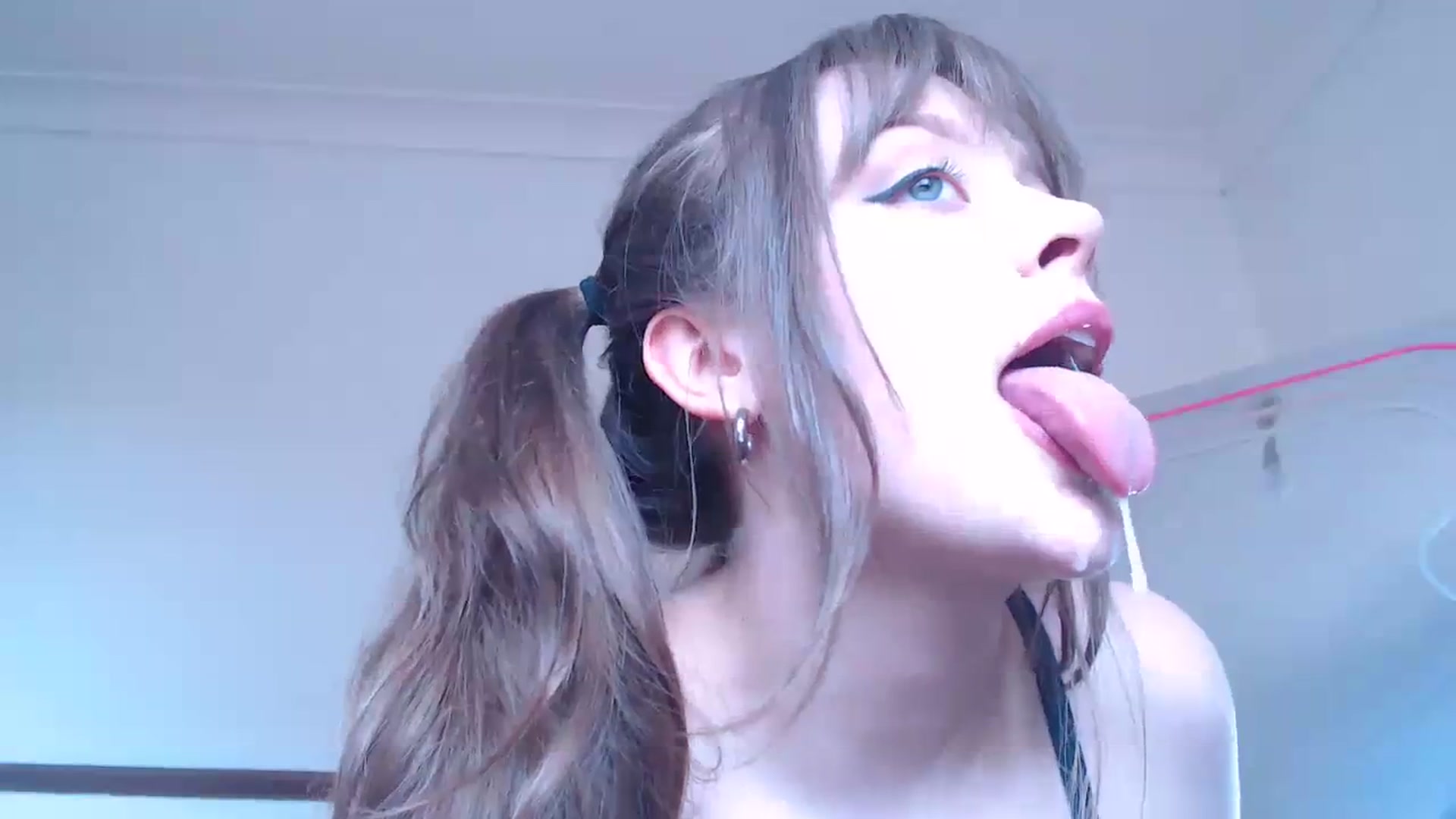 Gallery image thumbnail from KittyCash3w's myfreecams stream on, 04/14/2024, 15:27 image 2 of 20