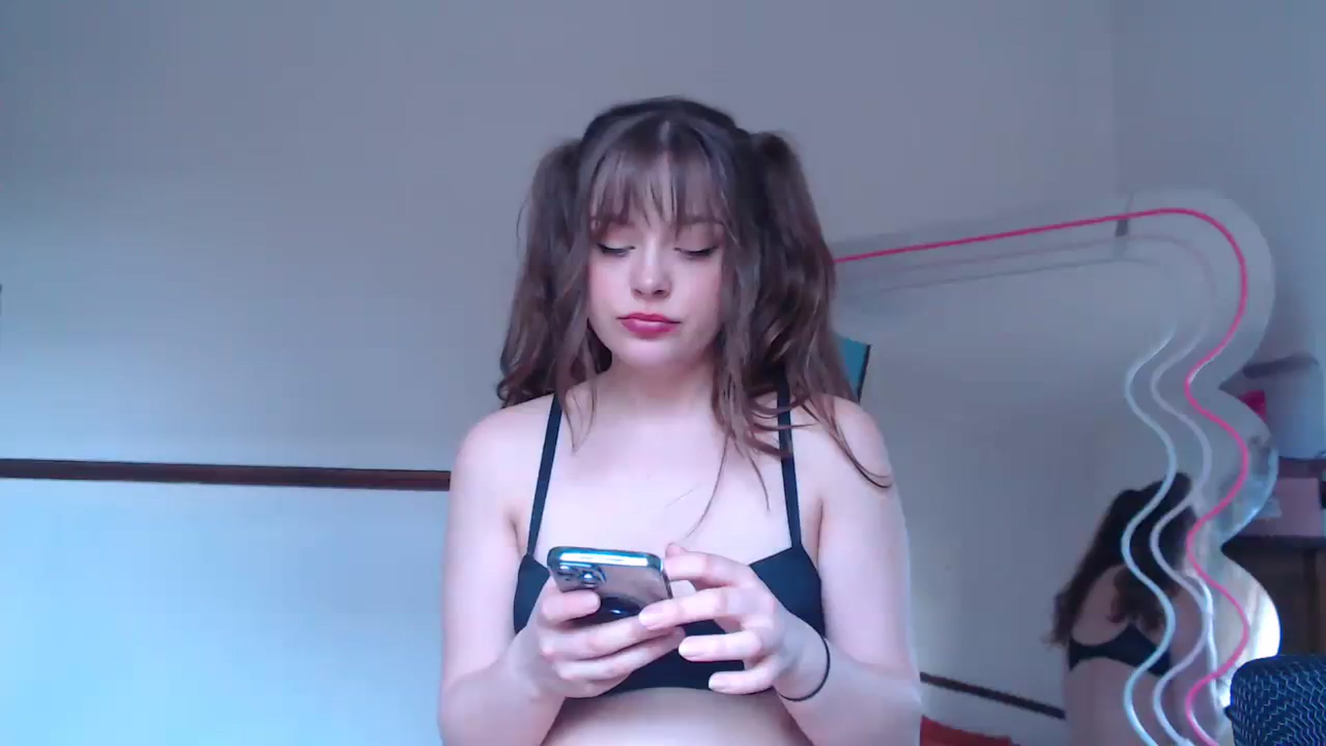 Gallery image thumbnail from KittyCash3w's myfreecams stream on, 04/14/2024, 15:57 image 3 of 20