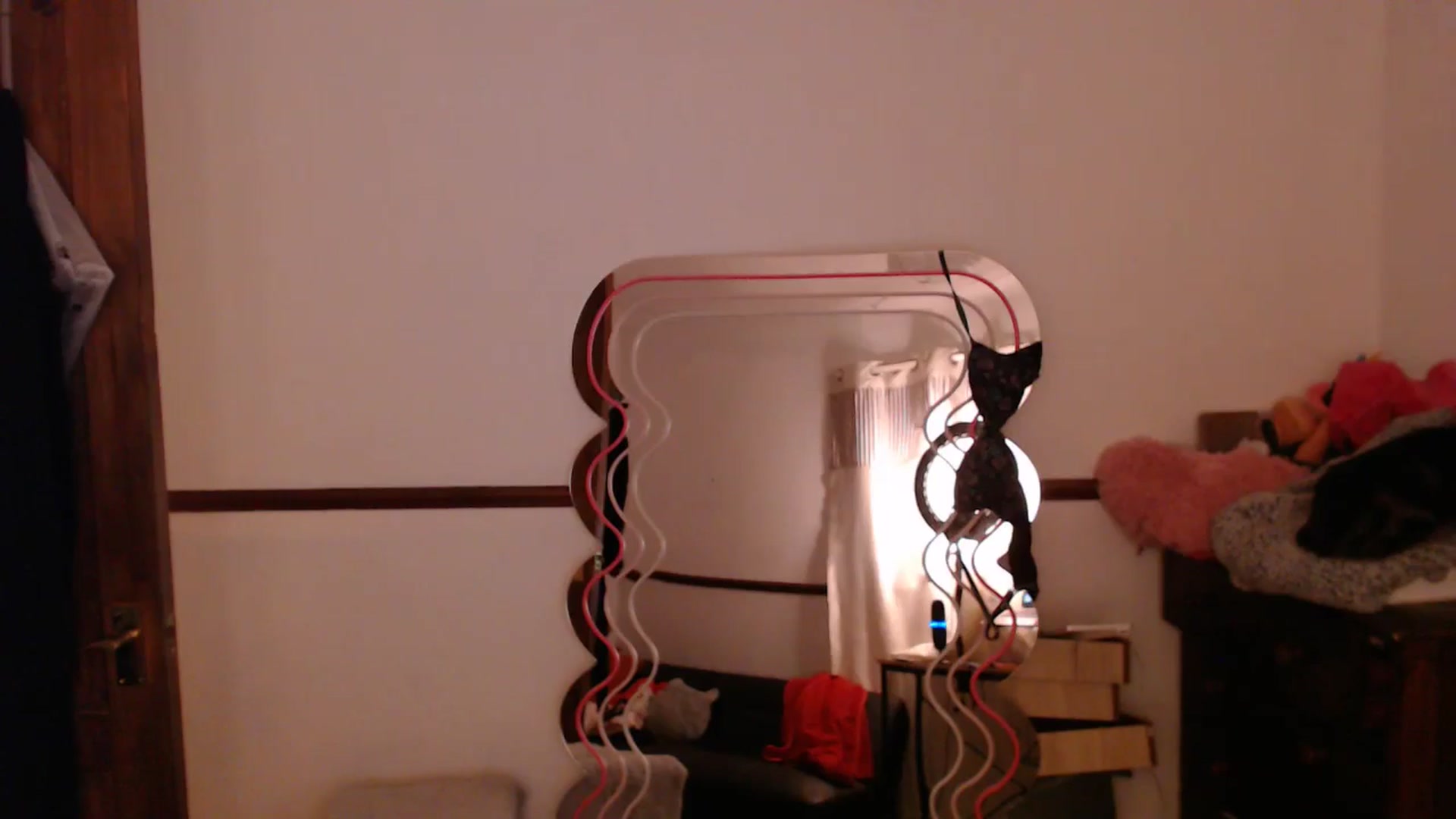 Gallery image thumbnail from KittyCash3w's myfreecams stream on, 04/25/2024, 20:10 image 15 of 20