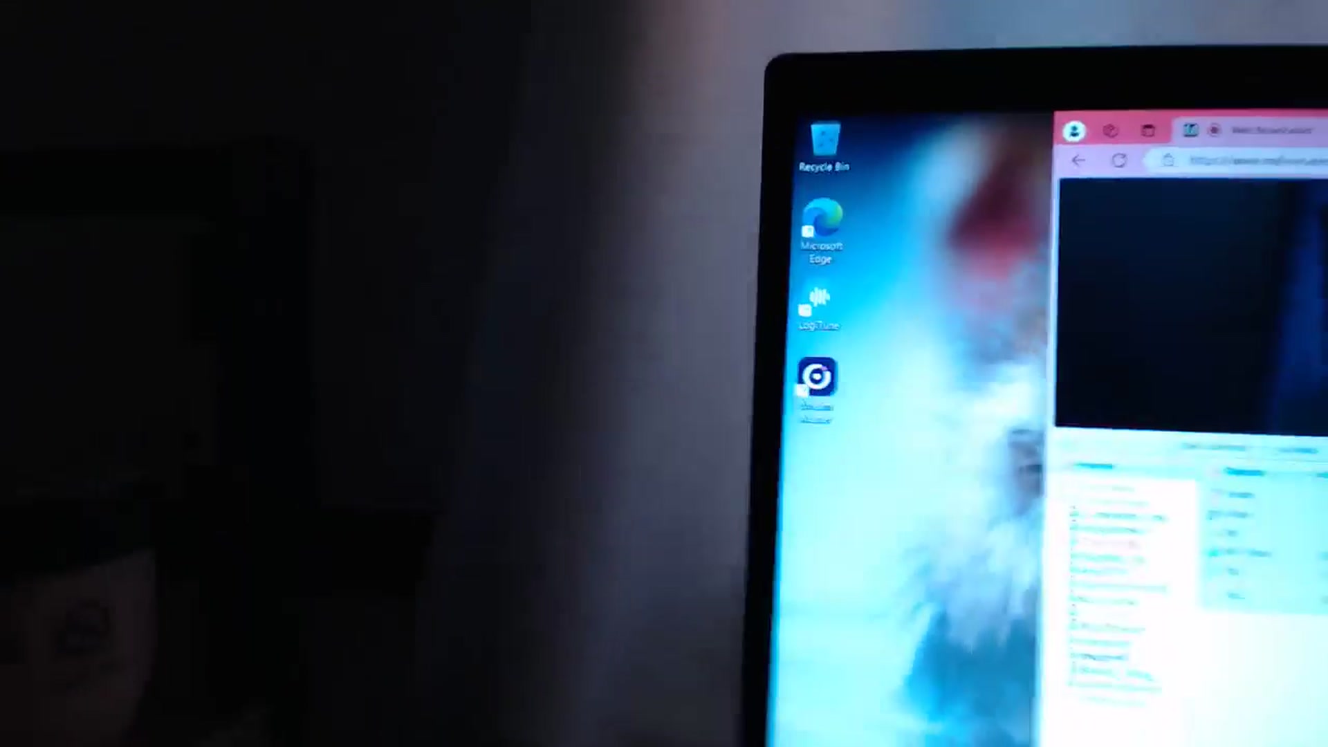 Gallery image thumbnail from KittyCash3w's myfreecams stream on, 04/25/2024, 20:10 image 2 of 20