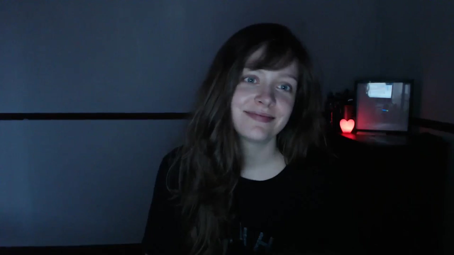 Gallery image thumbnail from KittyCash3w's myfreecams stream on, 05/03/2024, 18:26 image 8 of 20