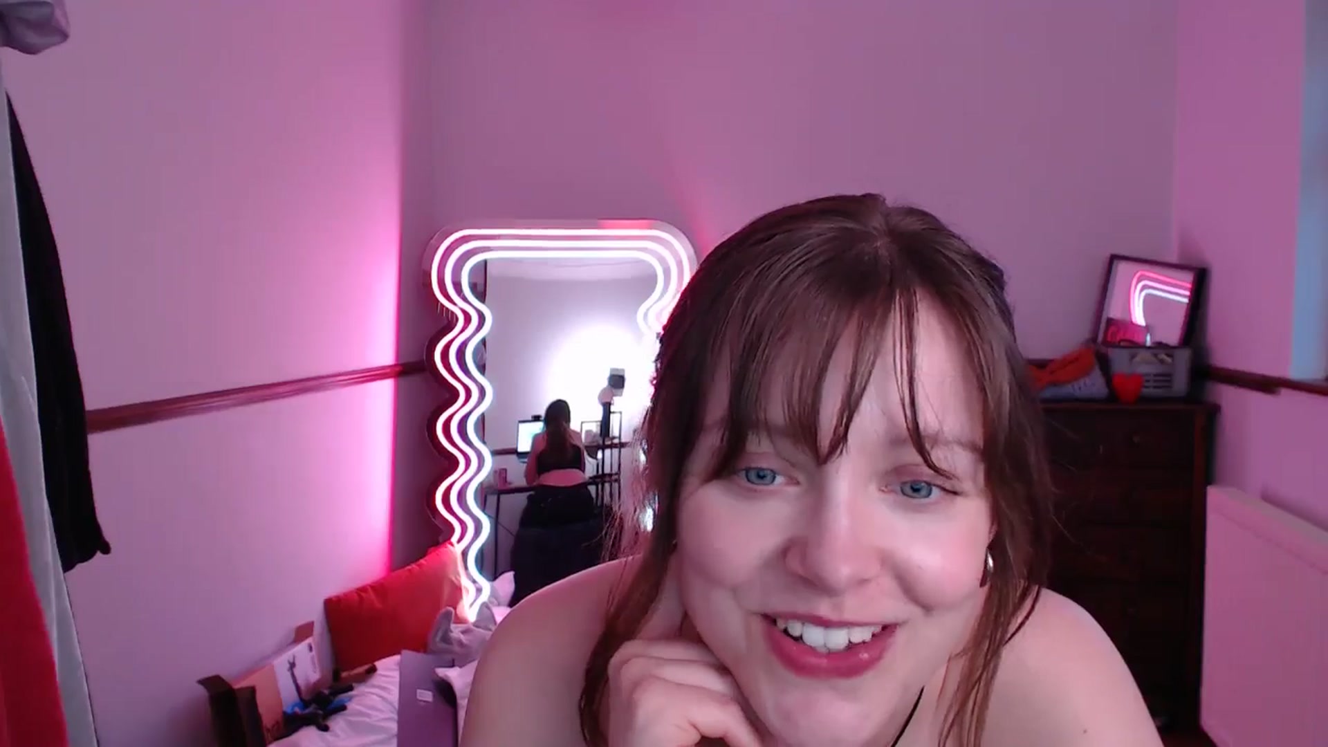 Gallery image thumbnail from KittyCash3w's myfreecams stream on, 05/07/2024, 19:39 image 7 of 20