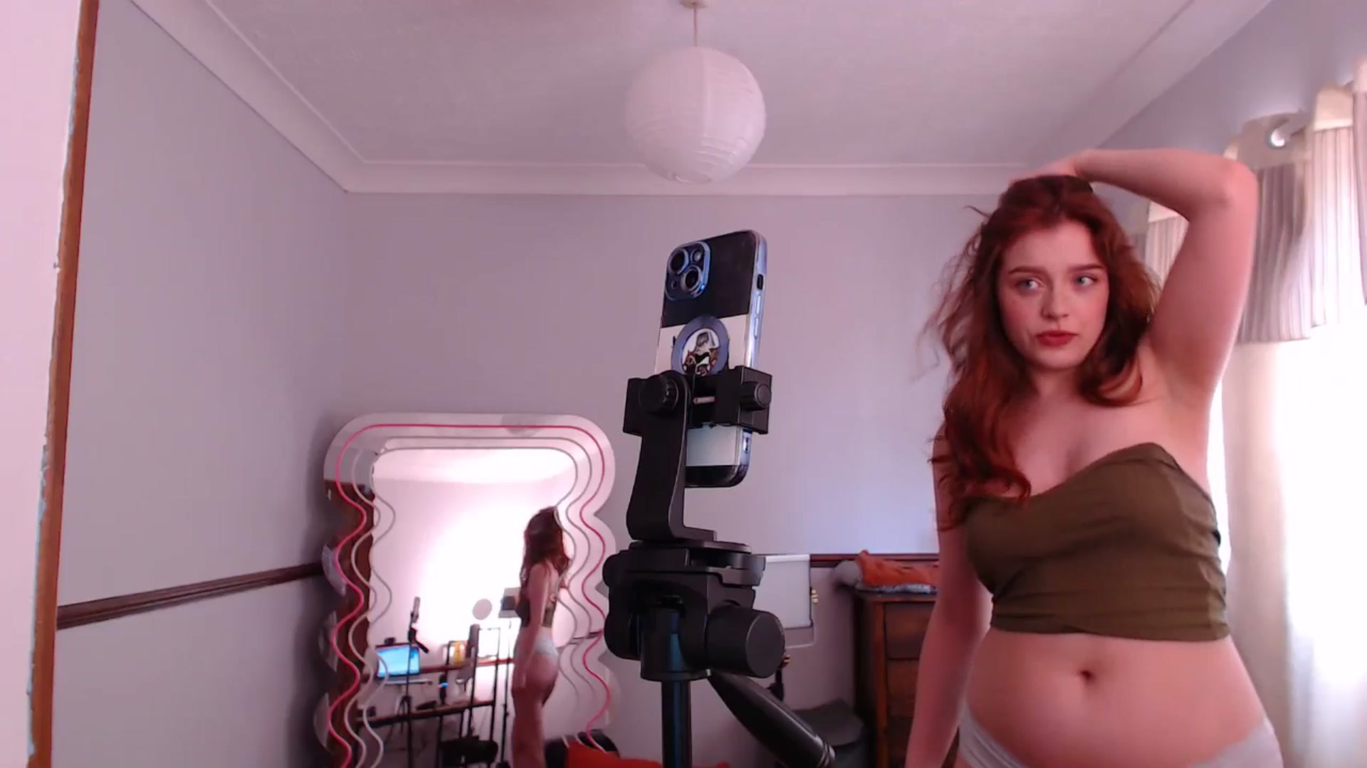 Gallery image thumbnail from KittyCash3w's myfreecams stream on, 05/09/2024, 12:48 image 3 of 20