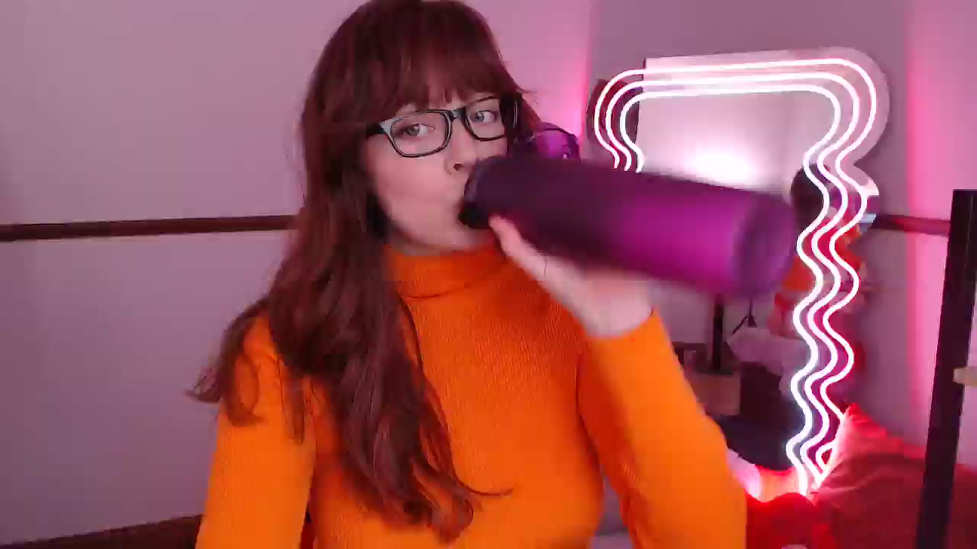 Gallery image thumbnail from KittyCash3w's myfreecams stream on, 05/11/2024, 17:28 image 7 of 20