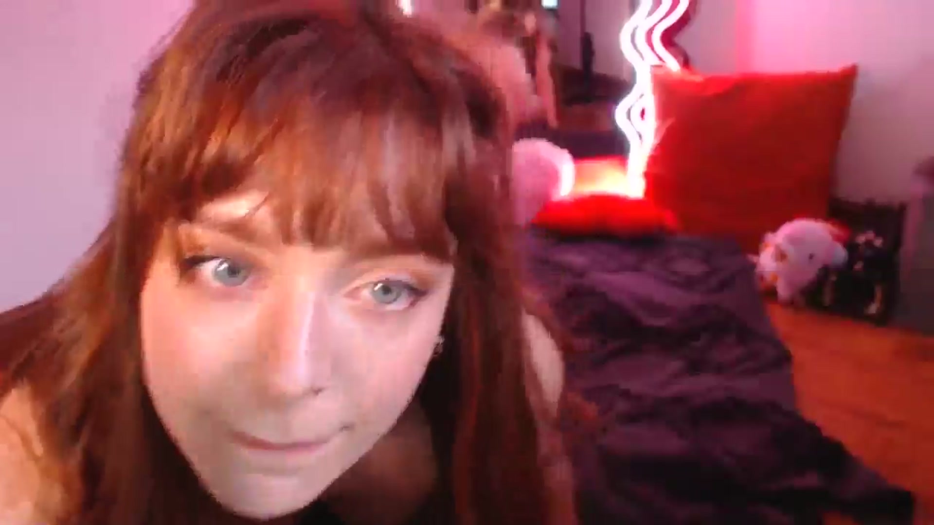 Gallery image thumbnail from KittyCash3w's myfreecams stream on, 05/15/2024, 14:31 image 8 of 20