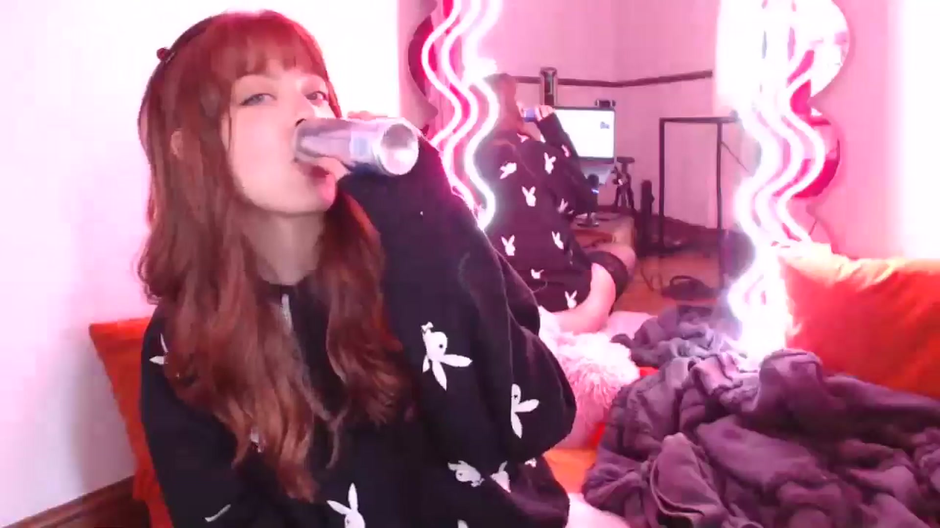 Gallery image thumbnail from KittyCash3w's myfreecams stream on, 05/15/2024, 16:04 image 5 of 20