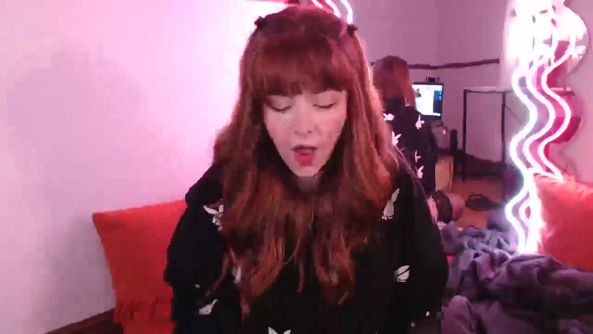 Gallery image thumbnail from KittyCash3w's myfreecams stream on, 05/15/2024, 16:04 image 10 of 20