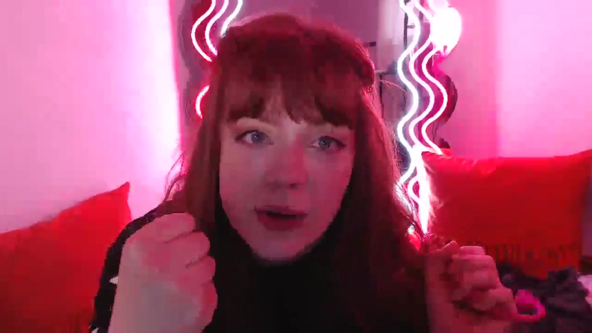 Gallery image thumbnail from KittyCash3w's myfreecams stream on, 05/15/2024, 20:44 image 4 of 20