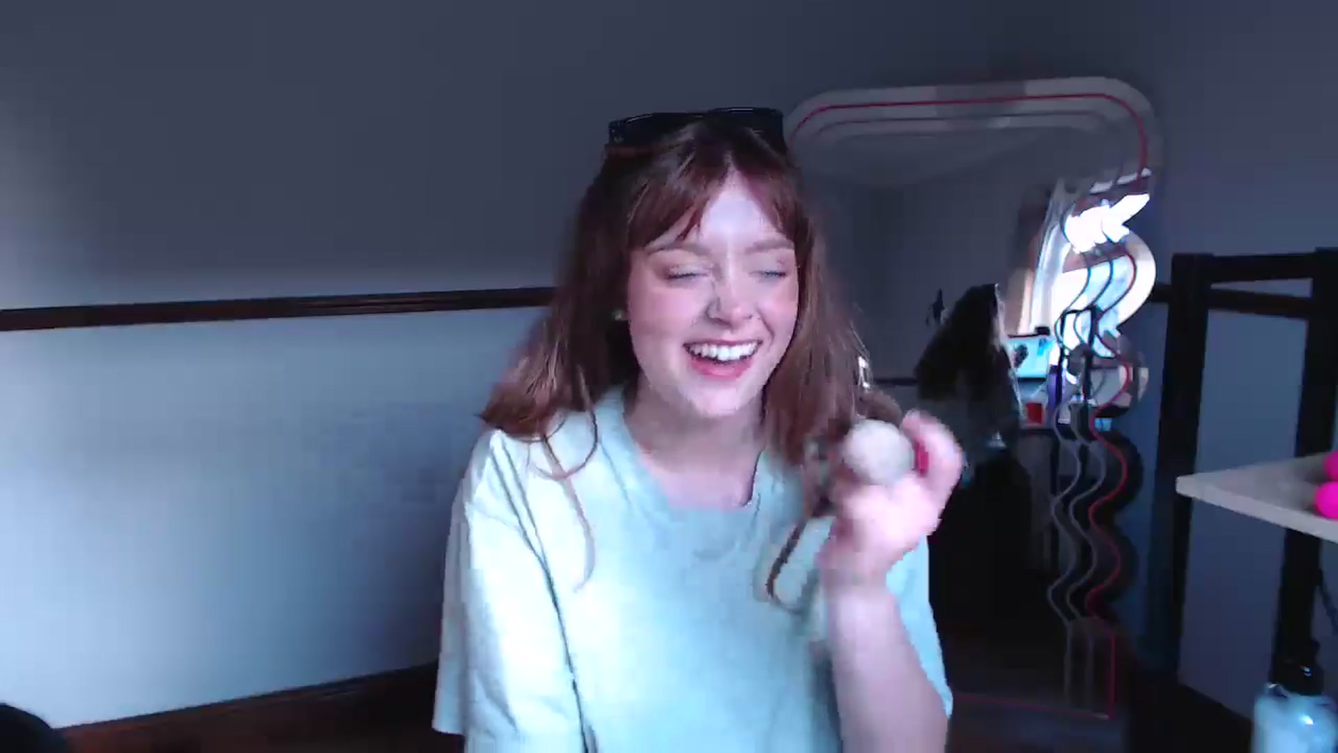 Gallery image thumbnail from KittyCash3w's myfreecams stream on, 06/05/2024, 19:25 image 13 of 20