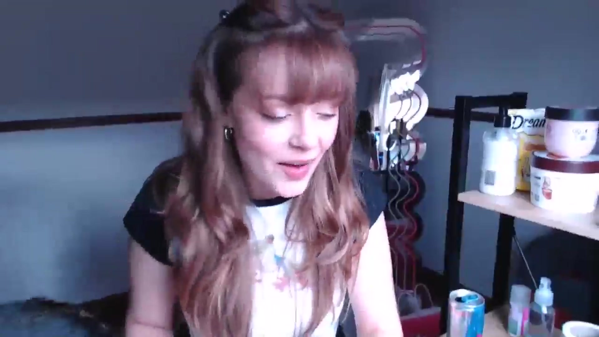 Gallery image thumbnail from KittyCash3w's myfreecams stream on, 06/07/2024, 19:42 image 2 of 20