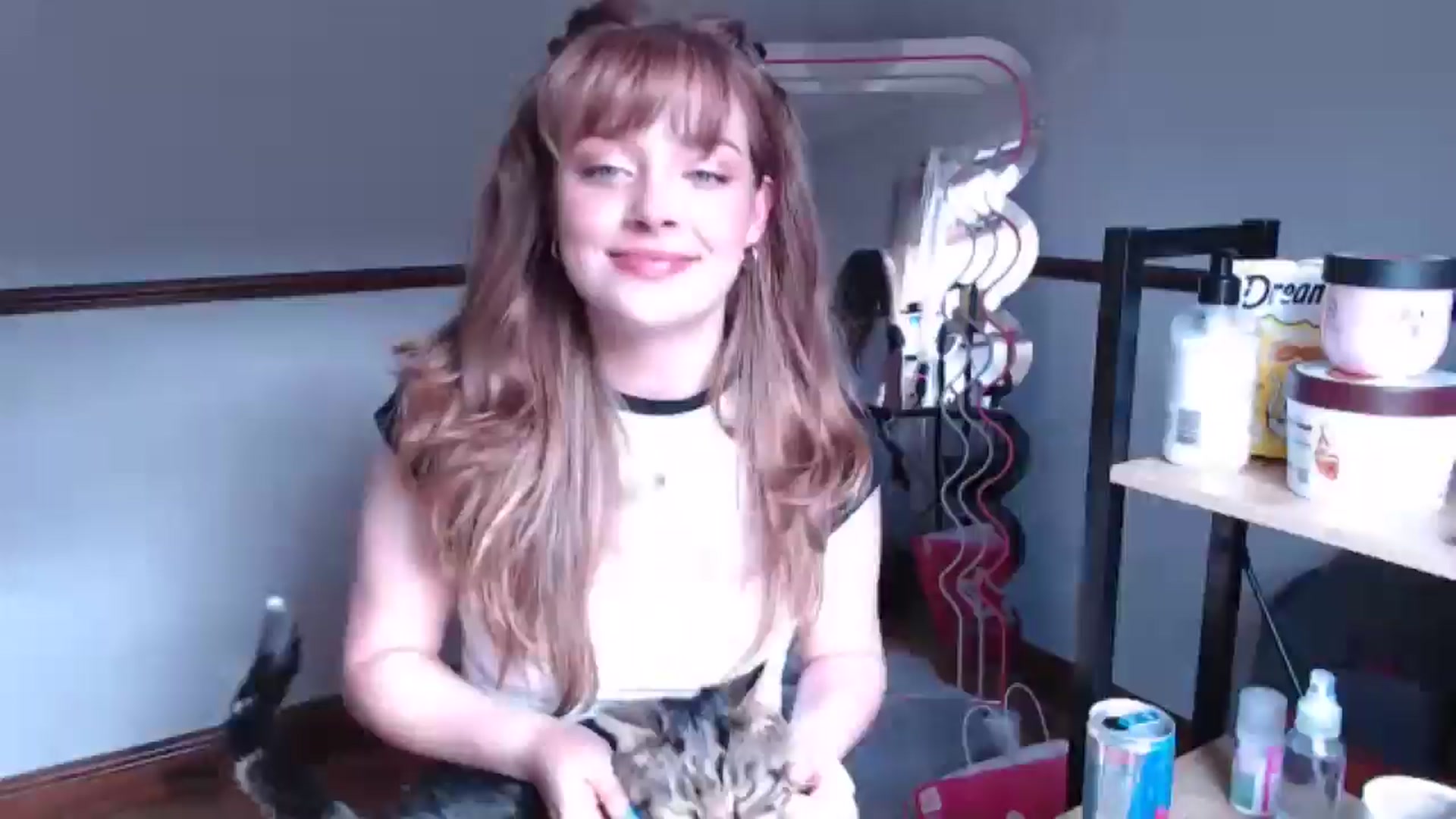 Gallery image thumbnail from KittyCash3w's myfreecams stream on, 06/07/2024, 19:42 image 1 of 20