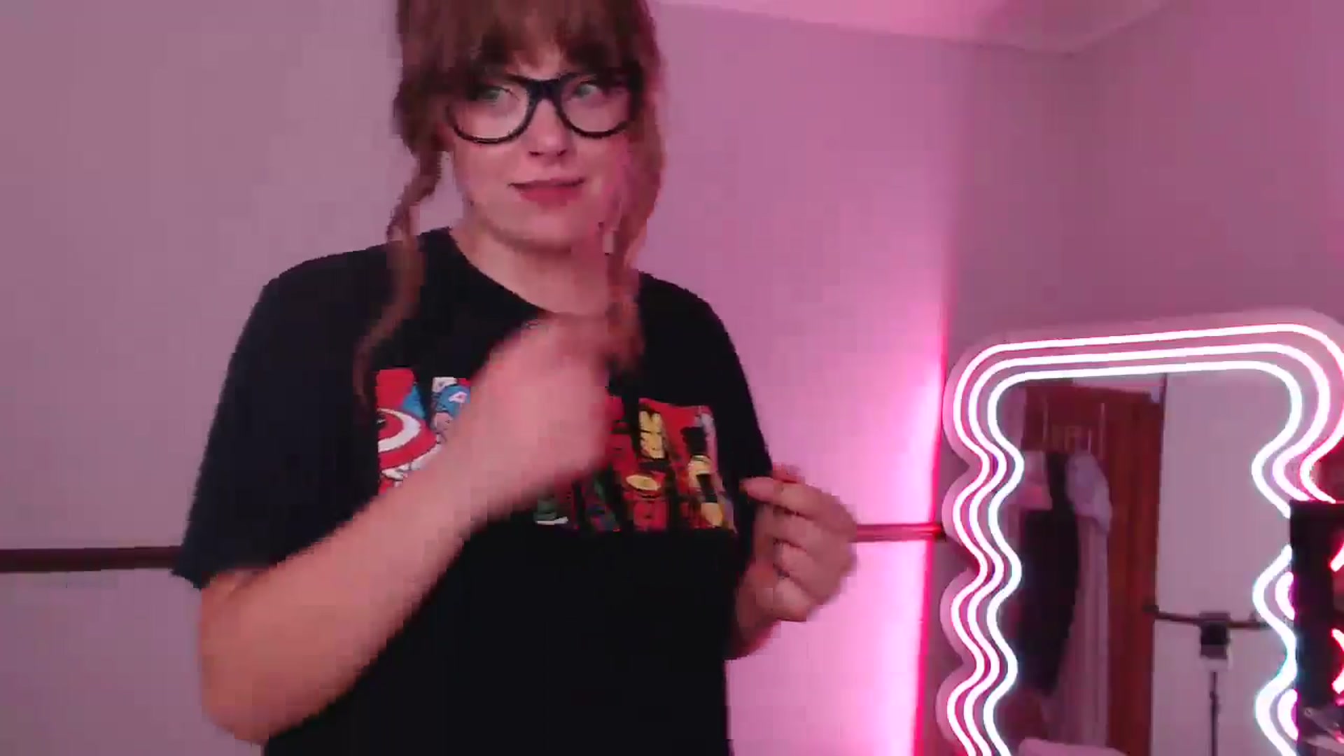 Gallery image thumbnail from KittyCash3w's myfreecams stream on, 07/03/2024, 19:11 image 13 of 20