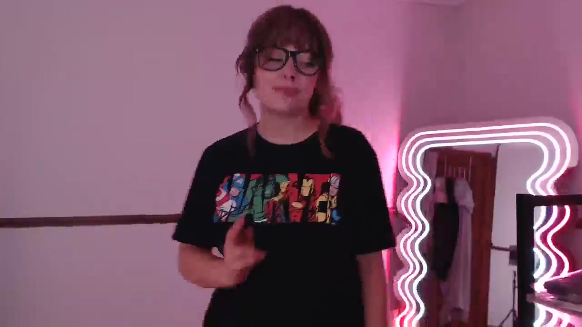 Gallery image thumbnail from KittyCash3w's myfreecams stream on, 07/03/2024, 19:11 image 9 of 20