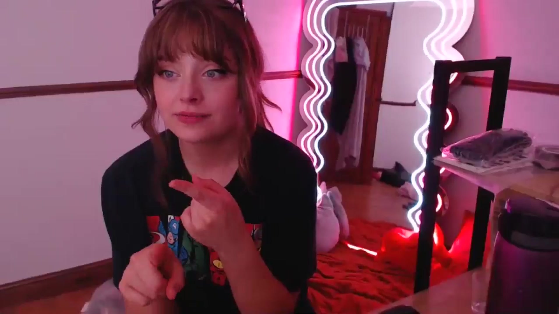 Gallery image thumbnail from KittyCash3w's myfreecams stream on, 07/03/2024, 19:19 image 10 of 20