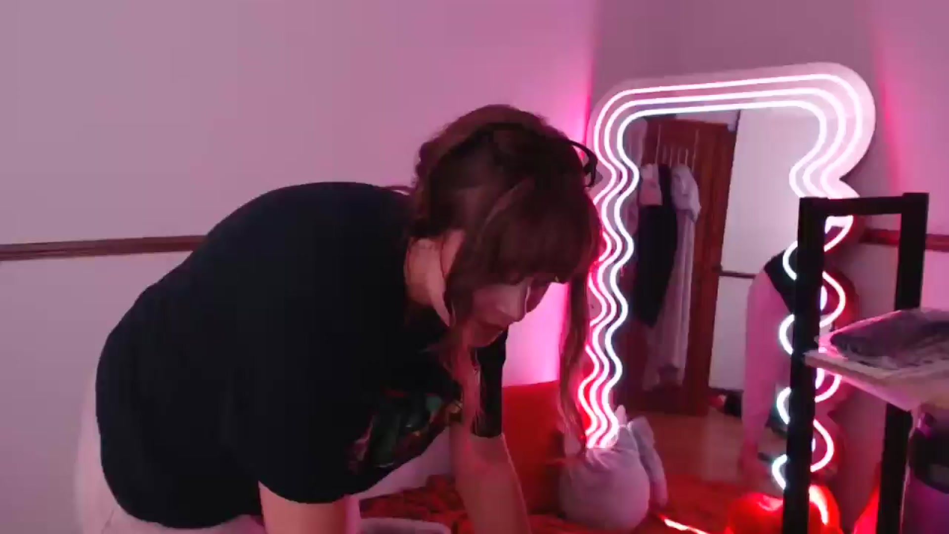 Gallery image thumbnail from KittyCash3w's myfreecams stream on, 07/03/2024, 19:19 image 20 of 20