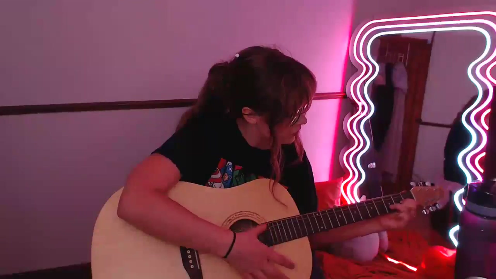 Gallery image thumbnail from KittyCash3w's myfreecams stream on, 07/03/2024, 22:20 image 17 of 20