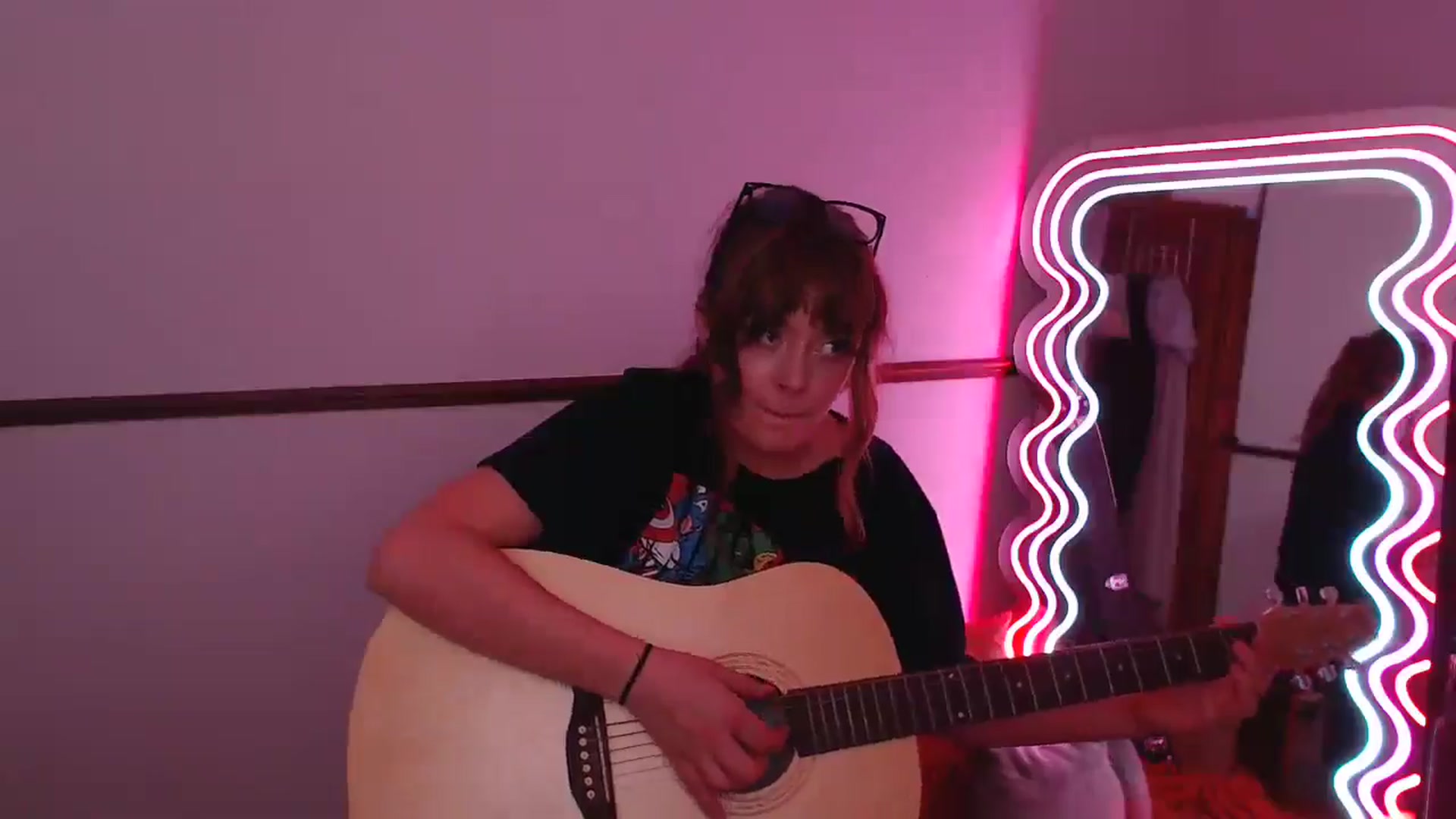 Gallery image thumbnail from KittyCash3w's myfreecams stream on, 07/03/2024, 22:20 image 13 of 20