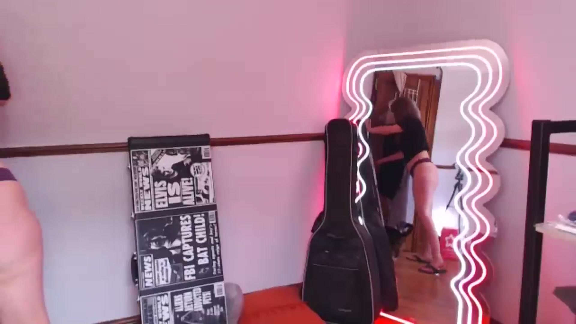 Gallery image thumbnail from KittyCash3w's myfreecams stream on, 07/10/2024, 16:59 image 10 of 20