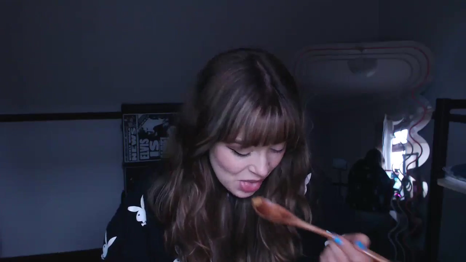 Gallery image thumbnail from KittyCash3w's myfreecams stream on, 07/12/2024, 17:51 image 19 of 20