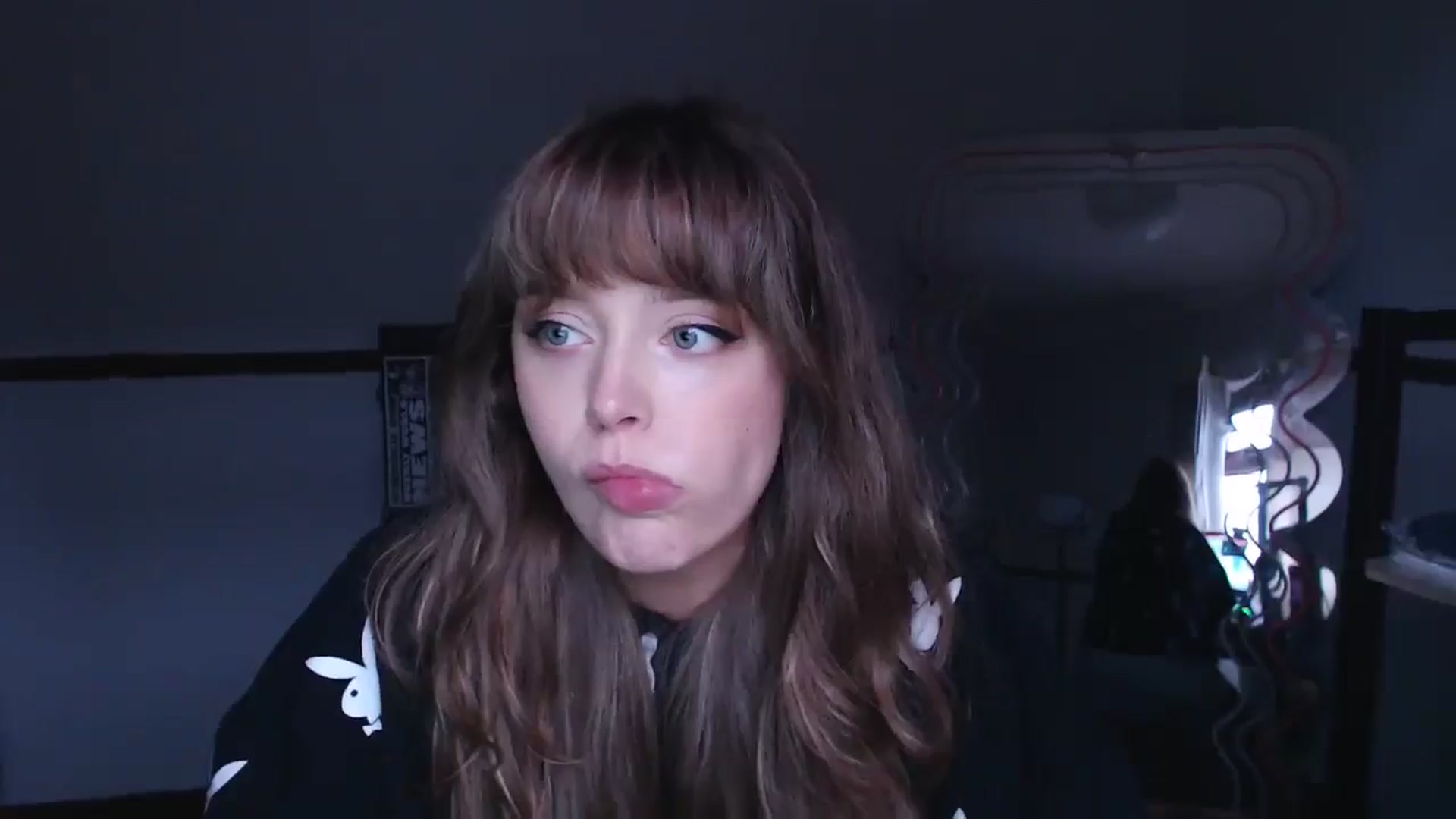 Gallery image thumbnail from KittyCash3w's myfreecams stream on, 07/12/2024, 17:51 image 18 of 20