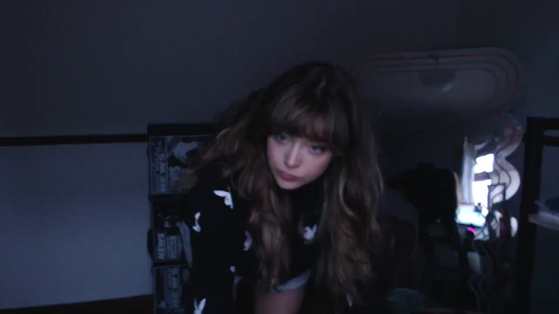 Gallery image thumbnail from KittyCash3w's myfreecams stream on, 07/12/2024, 18:06 image 15 of 20