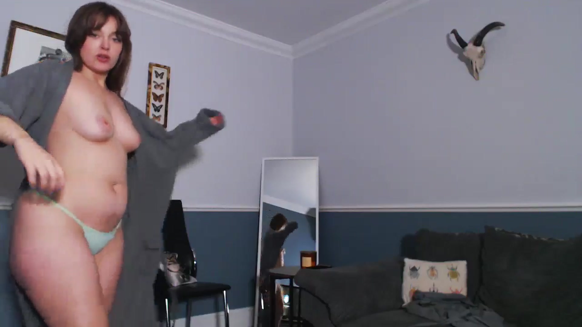 Gallery image thumbnail from KittyCash3w's myfreecams stream on, 07/17/2024, 21:00 image 13 of 20