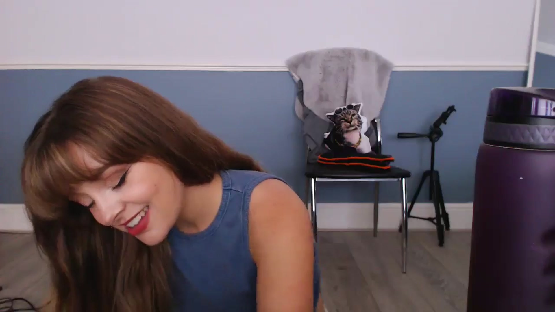 Gallery image thumbnail from KittyCash3w's myfreecams stream on, 07/23/2024, 14:01 image 17 of 20